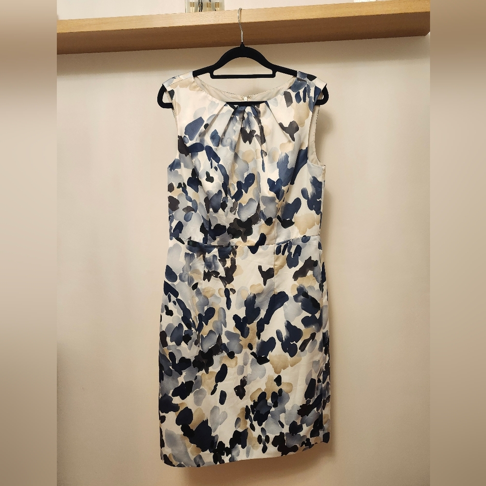 Ann Taylor Navy and Cream Patterned Midi Dress